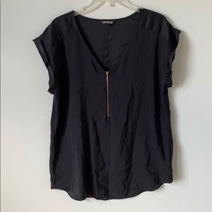 Black express top with gold zipper